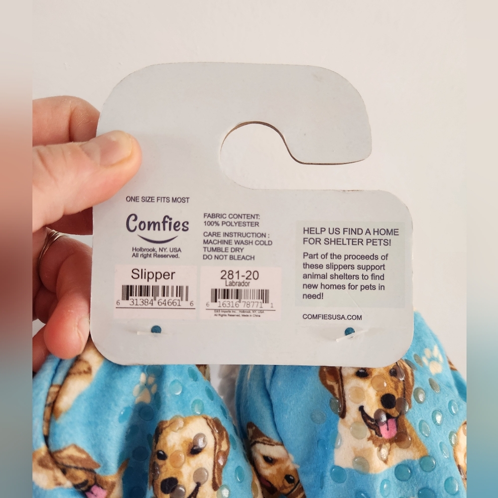 Comfies Yellow Lab Slippers Size OS - Picture 5 of 7